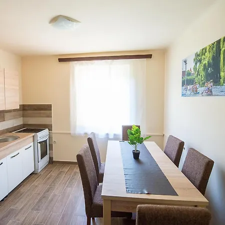 Horgony Szallas شقة *