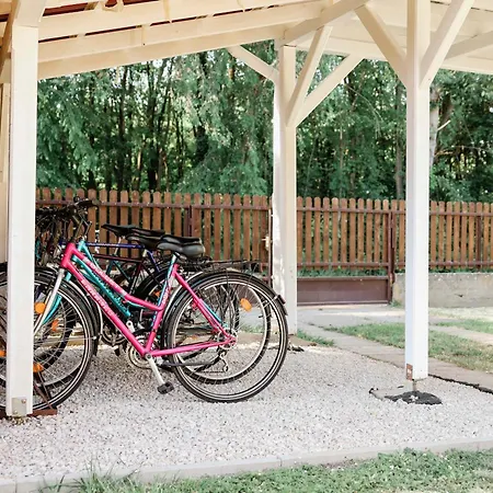 Horgony Szallas * Békésszentandrás